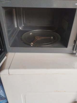 Microondas Croma 700W