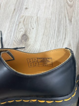 Dr. Martens Piel Talla 40