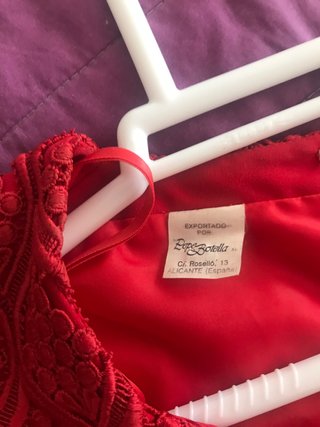 Vestido fiesta rojo encaje