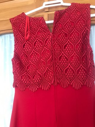 Vestido fiesta rojo encaje