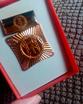 Medalla Dr. Richard Sorge Comunista