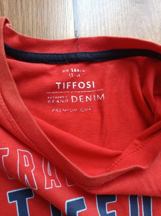 Camiseta TIFFOSI roja