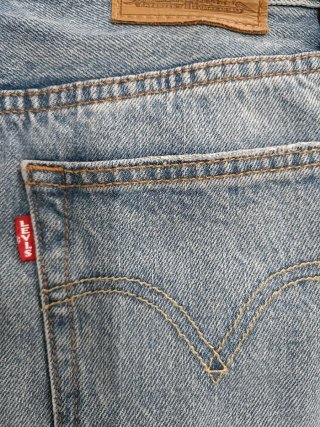 Falda vaquera Levi's strauss Talla 36 Desgastada