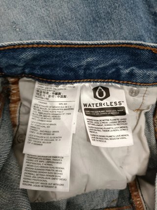 Falda vaquera Levi's strauss Talla 36 Desgastada