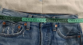 Falda vaquera Levi's strauss Talla 36 Desgastada