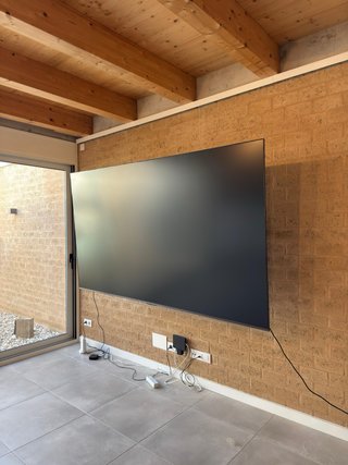 Televisor hisense 100 pulgadas Negro