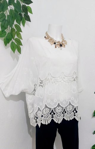 Blusa Blanca Encaje Talla 42