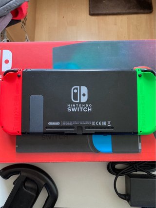 Nintendo Switch con accessori