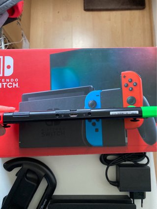 Nintendo Switch con accessori
