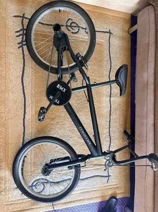 Bicicleta BMX Moma