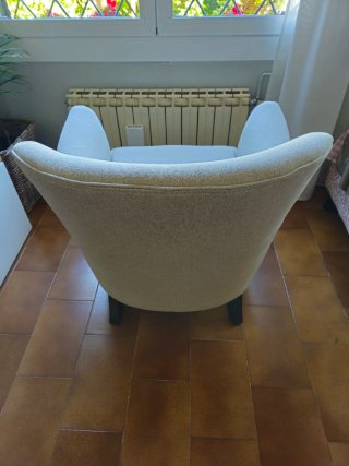 Sillón beige de tela