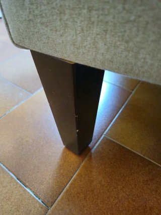 Sillón beige de tela