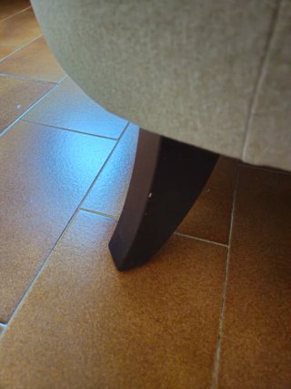 Sillón beige de tela