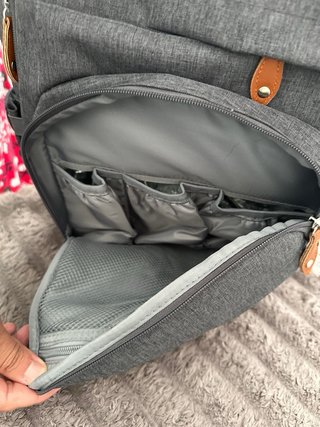 Mochila Pañalera Gran Capacidad Gris