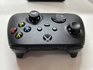 Xbox Series X + Controller in box + 2 new games