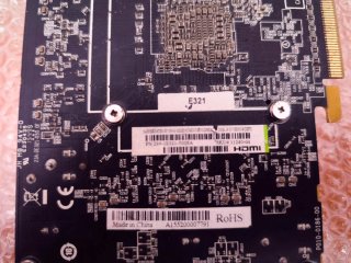 Tarjeta Gráfica AMD Radeon  4GB