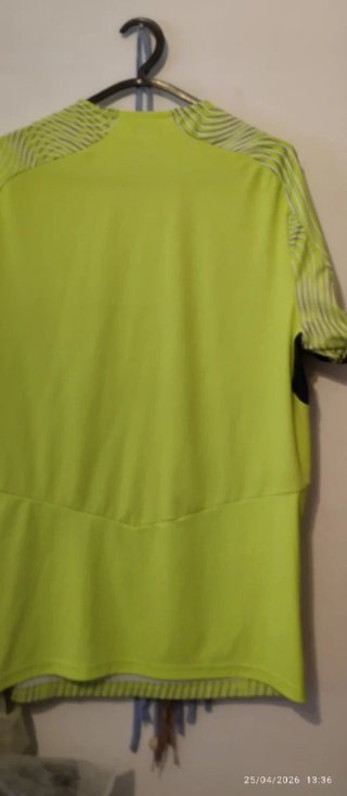 Camiseta deportiva Decathlon Talla L