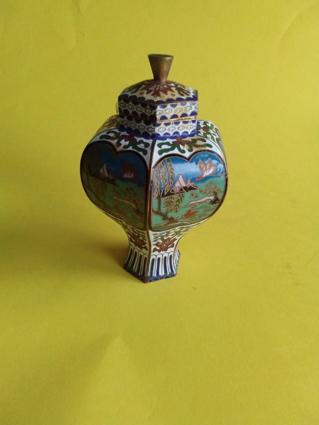 Jarrón antiguo Cloisonné Japonés