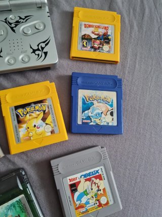 Nintendo Advance SP + 6 Juegos Game Boy