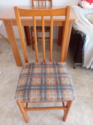 Mesa y 2 Sillas Comedor Madera