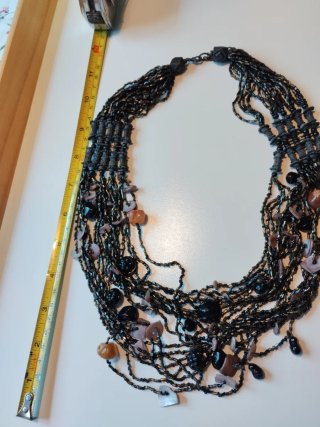 Collar boho chic negro