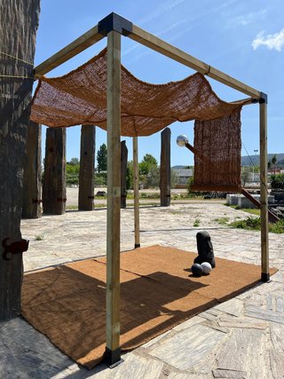 Pérgola 3x3m + toldo, persiana y  alfombra de coco