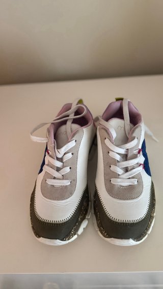 Deportivas Talla 39