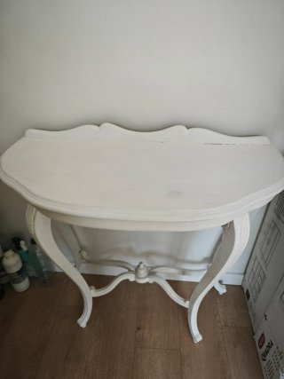 Consola media luna de madera blanca