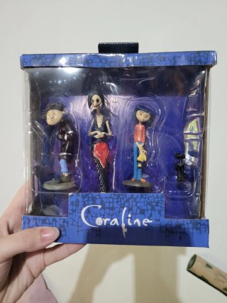 Figura Coraline disney set adorno bruja tim burton