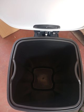 Cubo basura Amig 30L Acero Inoxidable Blanco