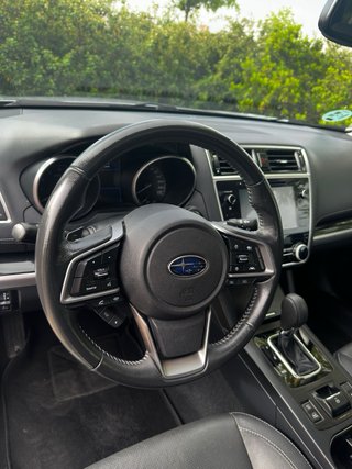 Subaru Outback 2018