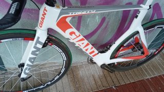 Giant Trinity Talla M Sin ruedas