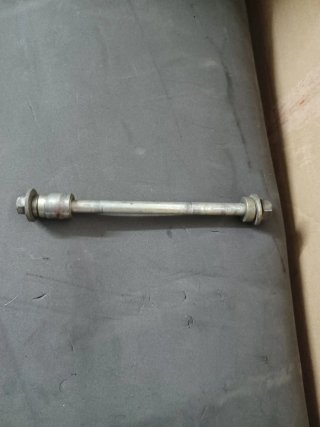 EJE RUEDA DERBI FDT
