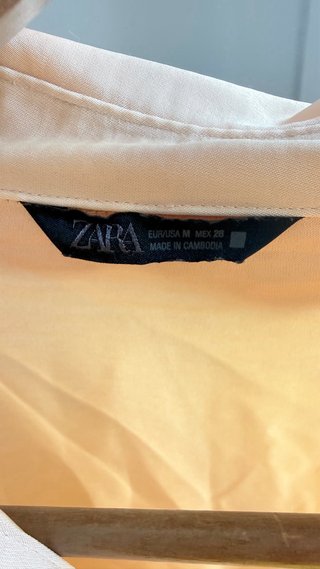 Blusa Zara Beige Satinada