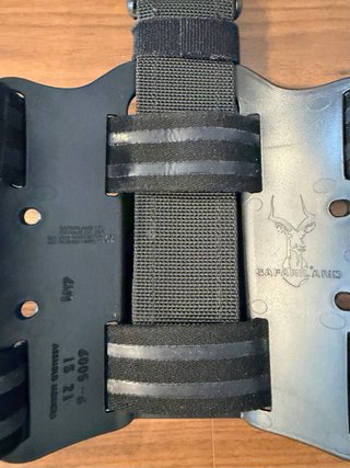 Pernera SAFARILAND 6005 (pistola y accesorios)