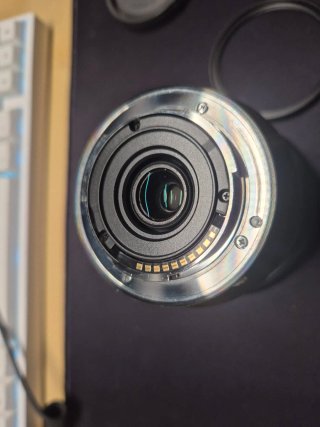 Objetivo Sony E 10-18mm f4 OSS SEL1018