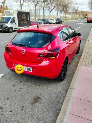 Opel Astra 2012