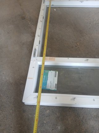 Ventana de PVC blanca