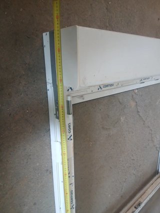 Ventana de PVC blanca