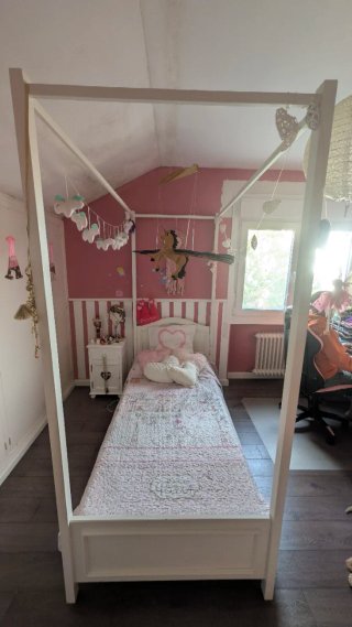 Cama infantil dosel madera