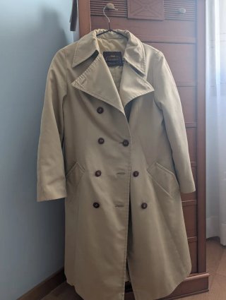 Gabardina beige con forro