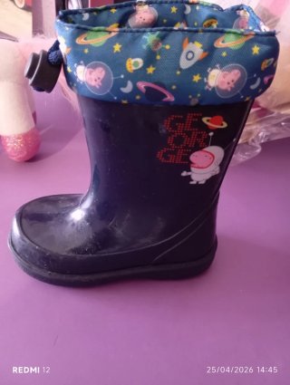 Botas de agua infantiles nuevas