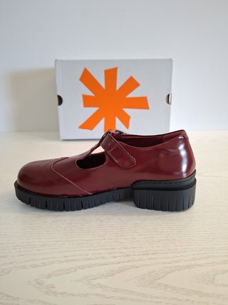 Art Merceditas Oxford 1834 Talla 37.5 Rojo