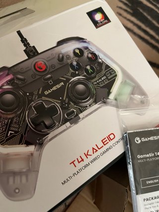 Mando GameSir T4 KALEID transparente / nuevo