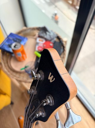 Bajo Warwick Rock Bass Corvette $$ (2x Hunbucker)