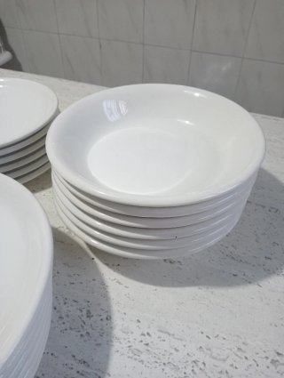 Vajilla GV Cerámica Blanca y Marrón nueva