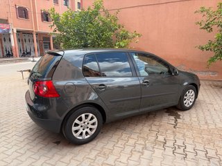 Volkswagen Golf 2003