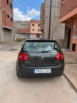 Volkswagen Golf 2003