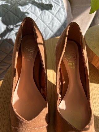 Tacones Sfera Marrones Puntiagudos