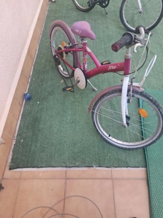 Bicicleta infantil rosa